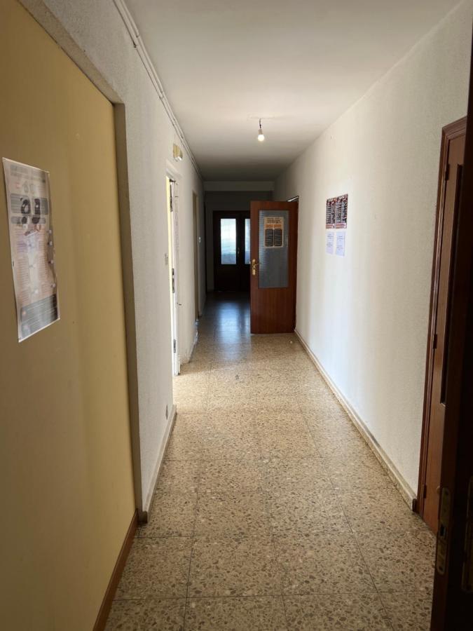 Хостел Albergue Municipal Сан-Мартін-дель-Каміно Екстер'єр фото